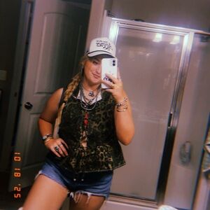 Meet your Posher, Bradie